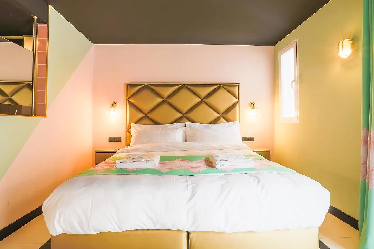 Wi-Ki-Woo Boutique Hotel San Antonio (Ibiza)